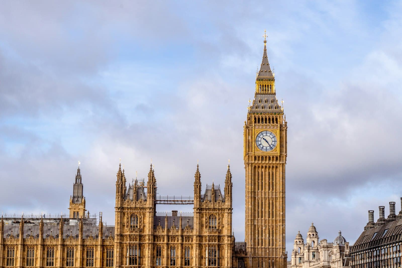 The Big Ben clock tower rising above London